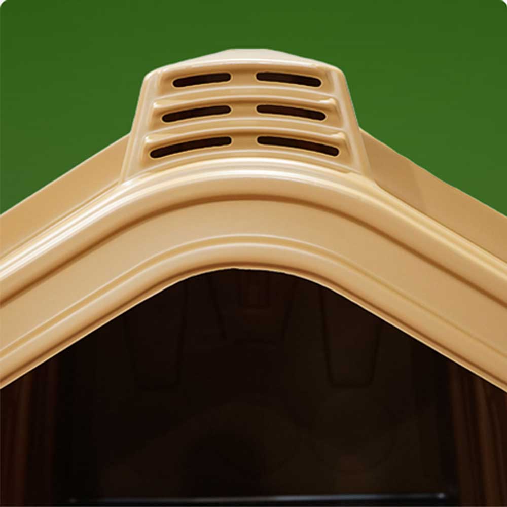 Medium Hut